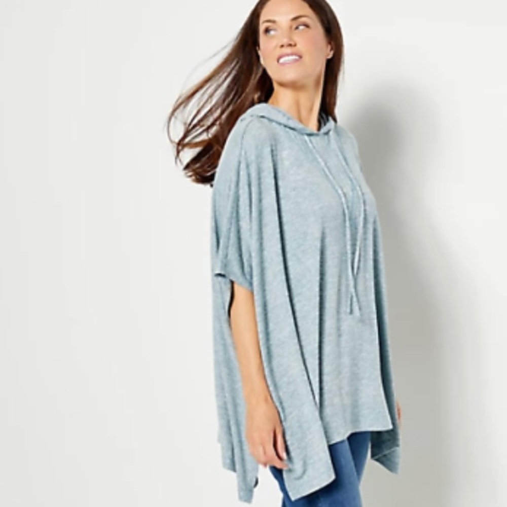 AnyBody Hacci hooded poncho